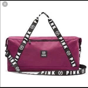 New VictoriaSecret PINK Weekender Duffle
